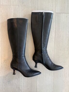 Dolce Vita “Auggie” Black Leather pointed toe Knee Boots